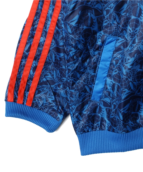 adidas Originals(アディダスオリジナルス)の「ベビー キッズ アディダス オリジナルス スパイダーマン ウィンドブレーカー adidas Originals LK SPIDERMAN WOV(ナイロンジャケット・キッズ・ブルー・100/120/110/130/140)」の5枚目の写真