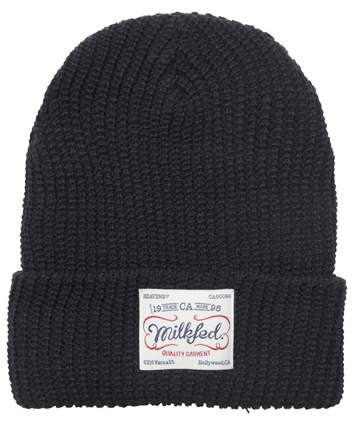MILKFED.(ミルクフェド)の「BASIC KNIT CAP(ニットキャップ/ビーニー・レディース・ブラック/グレー/レッド/ブルー/ネイビー/パープル・ONE SIZE)」の2枚目の写真