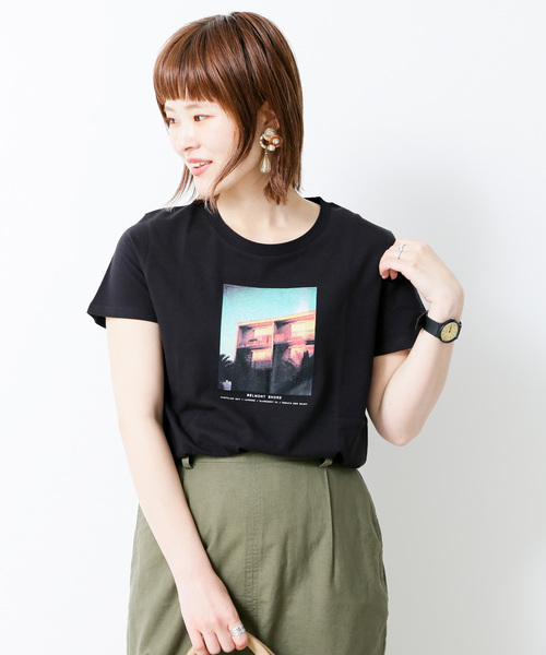 SEVENDAYS=SUNDAY(セブンデイズサンデイ)の「・タウンフォトプリントTシャツ ○(Tシャツ/カットソー)」|ブラック