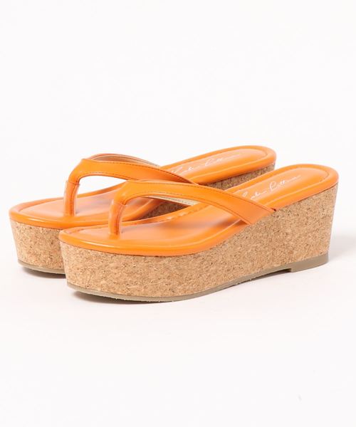 KOBE LETTUCE(コウベレタス)の「コルクウェッジ厚底トングサンダル(サンダル・レディース・ホワイト/ベージュ/オレンジ/ブラック/シルバー・L/LL/M/S)」の14枚目の写真