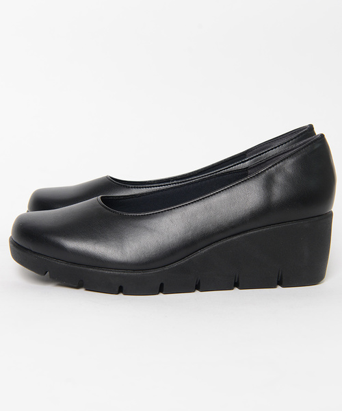 shopnikoniko（ショップニコニコ）の「パンプス 日本製 ウエッジソール プレーン シンプル（パンプス・レディース・ブラック/ブラック系その他・23.5/21.5/22/22.5/23/24/24.5）」の4枚目の写真