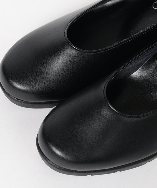 shopnikoniko（ショップニコニコ）の「パンプス 日本製 ウエッジソール プレーン シンプル（パンプス・レディース・ブラック/ブラック系その他・23.5/21.5/22/22.5/23/24/24.5）」の7枚目の写真