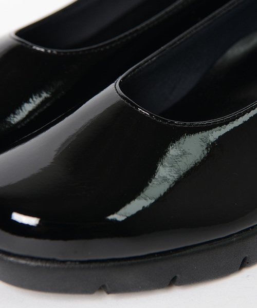 shopnikoniko（ショップニコニコ）の「パンプス 日本製 ウエッジソール プレーン シンプル（パンプス・レディース・ブラック/ブラック系その他・23.5/21.5/22/22.5/23/24/24.5）」の11枚目の写真