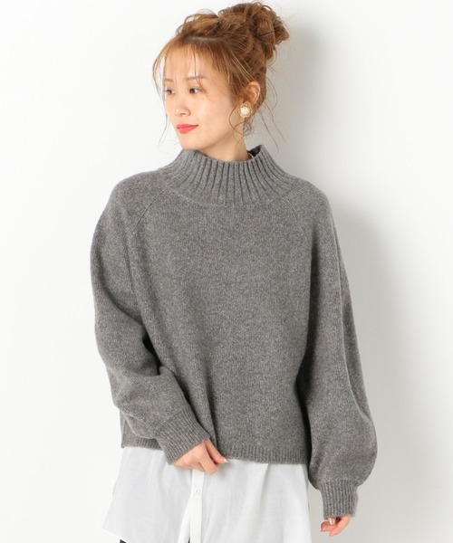 archives（アルシーヴ）の「4者混ワイドネックプルオーバー（ニット/セーター・レディース・チャコールグレー/ベージュ/レッド/オフホワイト/ブルー・MEDIUM）」の3枚目の写真