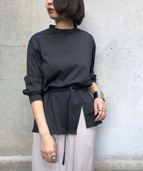 &g'aime(アンジェム)の「【&g'aime】ベルト付きスリットチュニック/ウエストベルトカットソー(Tシャツ/カットソー・レディース・ブラック/グレイッシュベージュ/カーキ・FREE)」の12枚目の写真