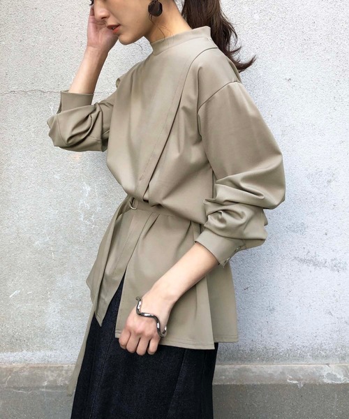 &g'aime(アンジェム)の「【&g'aime】ベルト付きスリットチュニック/ウエストベルトカットソー(Tシャツ/カットソー・レディース・ブラック/グレイッシュベージュ/カーキ・FREE)」の6枚目の写真