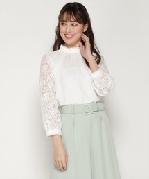 Swingle�i�X�E�B���O���j�́u�e�[�v���[�X�l�b�N�u���E�X�i�V���c/�u���E�X�j�v