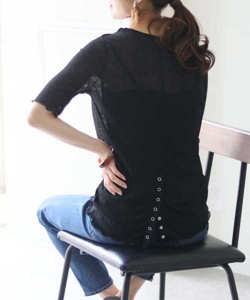HER CLOSET(ハークローゼット)の「【HER CLOSET】シアーハーフスリーブバックスリットカットソー(Tシャツ/カットソー・レディース・ブラック/アイボリー・M)」の8枚目の写真