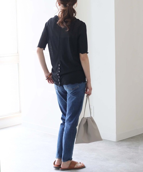 HER CLOSET(ハークローゼット)の「【HER CLOSET】シアーハーフスリーブバックスリットカットソー(Tシャツ/カットソー・レディース・ブラック/アイボリー・M)」の12枚目の写真
