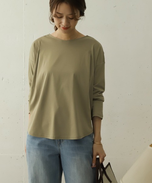 URBAN RESEARCH DOORS（アーバンリサーチドアーズ）の「ショルダータックスムースプルオーバー（Tシャツ/カットソー・レディース・ライトカーキ/ライトグレー/チャコールグレー・ONE）」の15枚目の写真