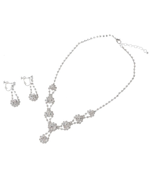 は*く様 6.46　▲　レディースアクセサリーセット　ネックレス　腕輪など ヴァンドーム青山の桜ジュエリー、ローズクォーツ輝くネックレスや