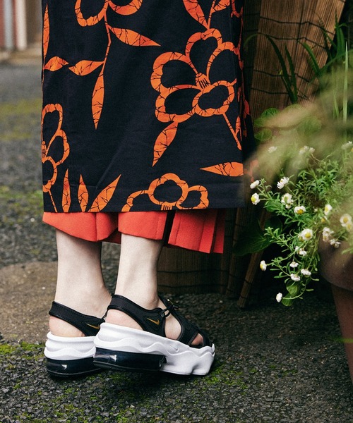ナイキエアマックスココウィメンズサンダル/厚底スニーカーサンダル/NikeAirMaxKokoSandals