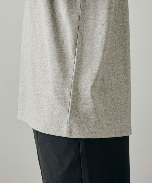 UNIVERSAL OVERALL(ユニバーサルオーバーオール)の「UNIVERSAL OVERALL/ユニバーサルオーバーオール POCKET LONG-TEE ポケット付き長袖カットソー(Tシャツ/カットソー・メンズ・ホワイト/ブラック/ベージュ/オレンジ/杢グレー・S/M/L/XL)」の9枚目の写真