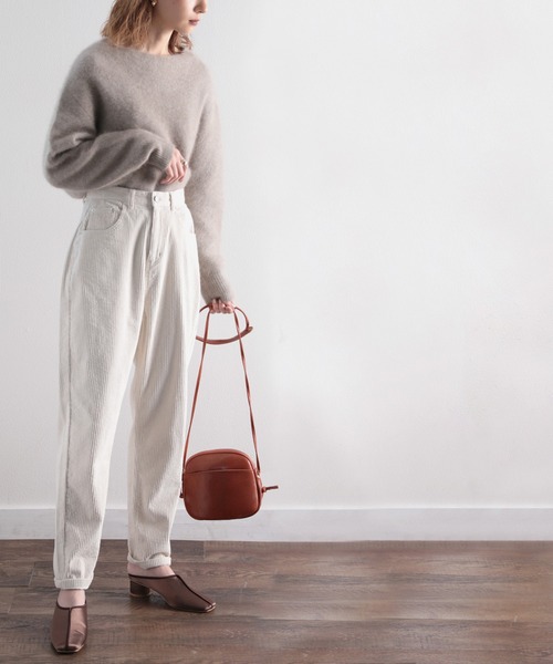 classicalelf（クラシカルエルフ）の「バルーンテーパード無地パンツ(フルレングス)（その他パンツ・レディース・ベージュ/アイボリー/モカ/チャコール・SMALL/MEDIUM/LARGE/X-LARGE）」の2枚目の写真