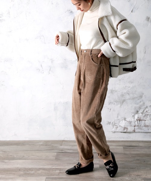 classicalelf（クラシカルエルフ）の「バルーンテーパード無地パンツ(フルレングス)（その他パンツ・レディース・ベージュ/アイボリー/モカ/チャコール・SMALL/MEDIUM/LARGE/X-LARGE）」の8枚目の写真