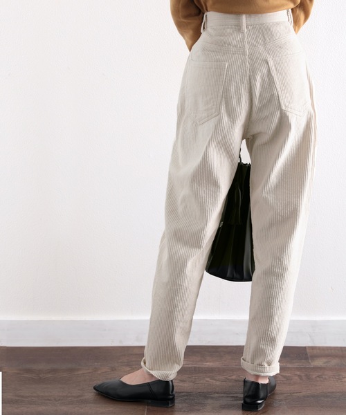 classicalelf（クラシカルエルフ）の「バルーンテーパード無地パンツ(フルレングス)（その他パンツ・レディース・ベージュ/アイボリー/モカ/チャコール・SMALL/MEDIUM/LARGE/X-LARGE）」の10枚目の写真