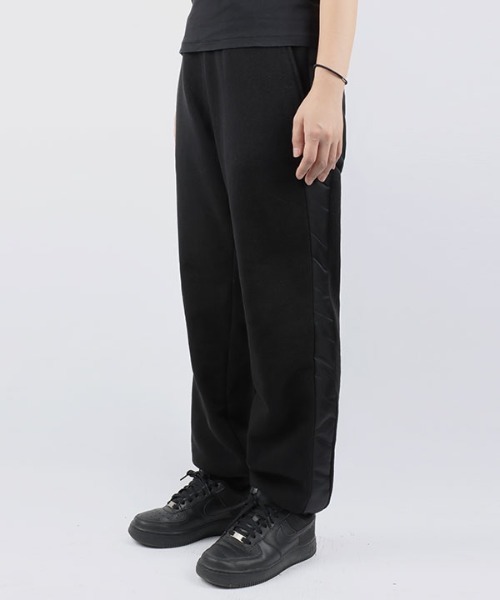 DUCKDIVE(ダックダイブ)の「【DUCKDIVE 】MIX MA-1 PANTS / ミックスMA-1パンツ(スウェットパンツ・メンズ・ホワイト/ブラック/グレー/カーキ・MEDIUM/LARGE)」の12枚目の写真