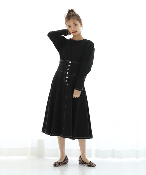 one after another NICE CLAUP（ワンアフターアナザーナイスクラップ）の「カットデニムトップス（Tシャツ/カットソー・レディース・ブラック/オフホワイト/インディゴブルー・FREE）」の17枚目の写真