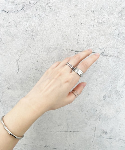 kutir(クティール)の「kutirlune/3セットフリーサイズリング(リング・レディース・シルバー・FREE)」の4枚目の写真