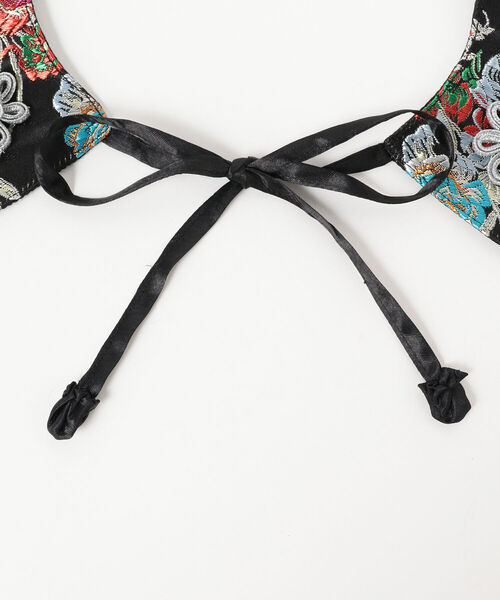 Ray BEAMS（レイビームス）の「Casselini × Ray BEAMS / 別注 チャイナ 付け襟（その他小物・レディース・ブラック/ブルー・ONE SIZE）」の3枚目の写真