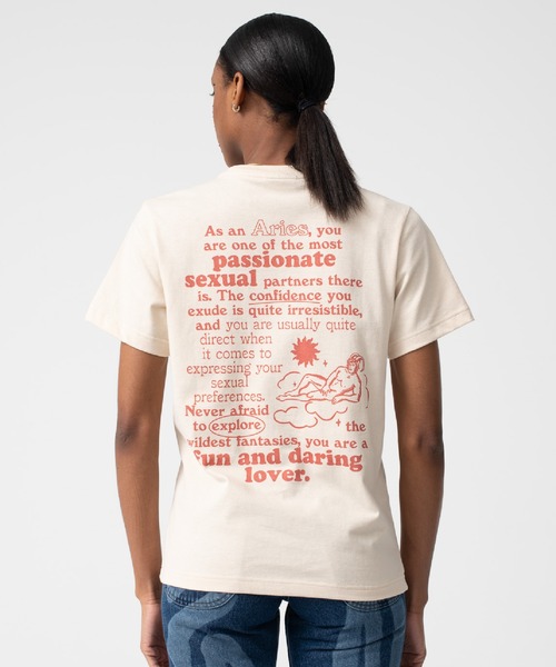 Carne Bollente（カルネボレンテ）の「【Carne Bollente/カルネボレンテ】THE EROSCOPE ARIES Tシャツ(牡羊座)（Tシャツ/カットソー・メンズ・ベージュ・M/S/L）」の4枚目の写真