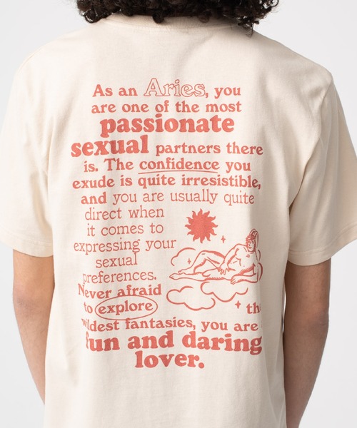 Carne Bollente（カルネボレンテ）の「【Carne Bollente/カルネボレンテ】THE EROSCOPE ARIES Tシャツ(牡羊座)（Tシャツ/カットソー・メンズ・ベージュ・M/S/L）」の10枚目の写真