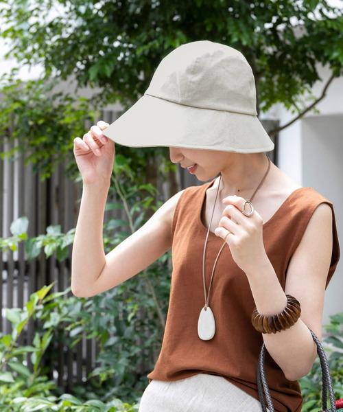 URBAN RESEARCH(アーバンリサーチ)の「ラウンドバケットハット(ハット・レディース・ダークブラウン/オフホワイト/ナチュラル・-)」の3枚目の写真