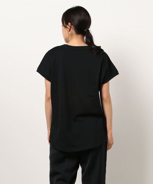 HONEYSUCKLE ROSE（ハニーサックルローズ）の「【HONEYSUCKLE ROSE】ラウンドプリントＴシャツ（Tシャツ/カットソー・レディース・ホワイト/パープル/サックスブルー/ブラック/ホワイト×レッド/ホワイト×イエロー/ブラック×レッド・M/L）」の9枚目の写真