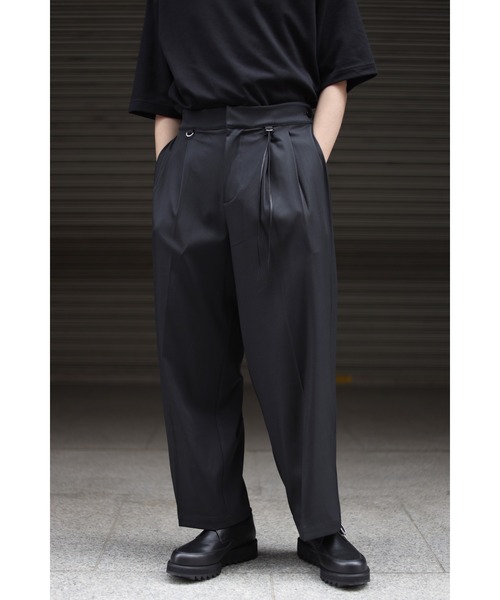 CREARE -LINO-（クレアーレリノ）の「ワイドバギーパンツ（スラックス・メンズ・ブラック/グレー/グレイッシュベージュ・M/L）」の2枚目の写真