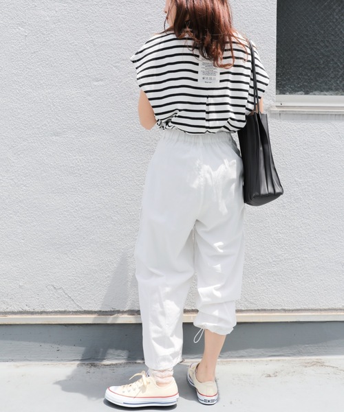 ap retro（アプレトロ）の「裾ダーツカーゴパンツ【ZOZO限定】（カーゴパンツ・レディース・オフホワイト/ブラック/ライトベージュ/ベージュ・FREE）」の16枚目の写真