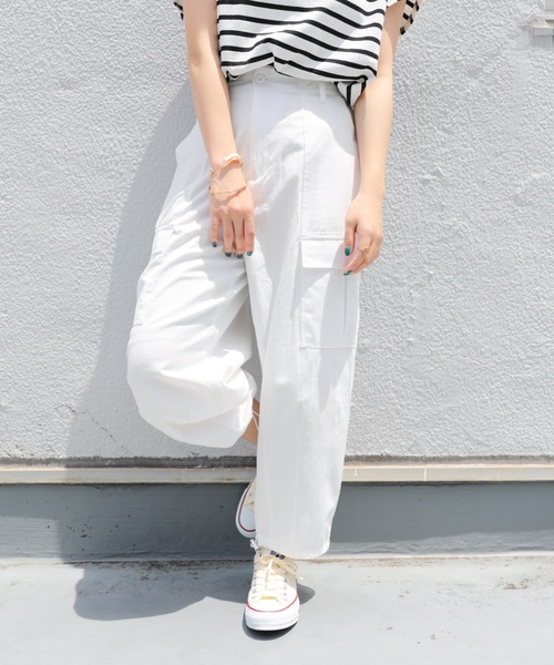 ap retro（アプレトロ）の「裾ダーツカーゴパンツ【ZOZO限定】（カーゴパンツ・レディース・オフホワイト/ブラック/ライトベージュ/ベージュ・FREE）」の5枚目の写真