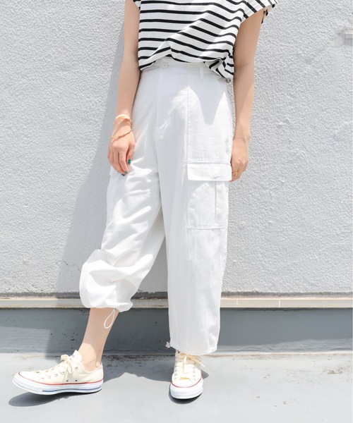 ap retro（アプレトロ）の「裾ダーツカーゴパンツ【ZOZO限定】（カーゴパンツ・レディース・オフホワイト/ブラック/ライトベージュ/ベージュ・FREE）」の6枚目の写真