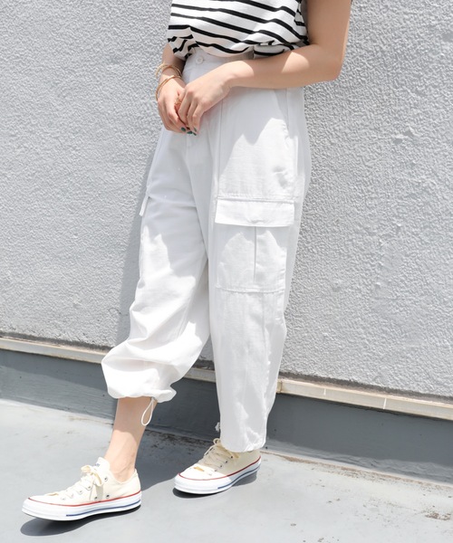 ap retro（アプレトロ）の「裾ダーツカーゴパンツ【ZOZO限定】（カーゴパンツ・レディース・オフホワイト/ブラック/ライトベージュ/ベージュ・FREE）」の7枚目の写真