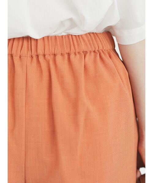 Green　Parks（グリーンパークス）の「接触冷感 センタープレスストレートパンツ＊（その他パンツ・レディース・ネイビー/ブラウン/オレンジ/グリーン/ライトベージュ・FREE）」の16枚目の写真