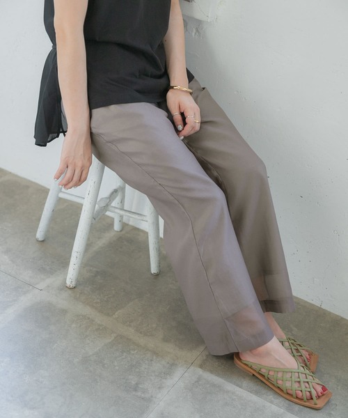 ITEMS URBANRESEARCH（アイテムズ アーバンリサーチ）の「セミフレアシースルーパンツ（その他パンツ・レディース・オレンジ/ベージュ/グレー・FREE）」の2枚目の写真