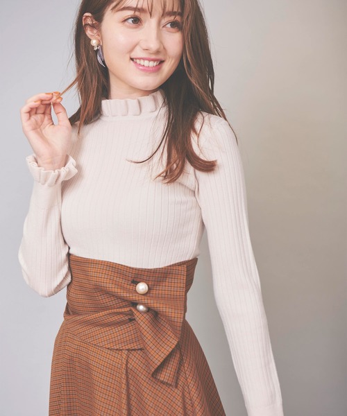 31 Sons de mode（トランテアン　ソン　ドゥ　モード）の「ハイネックリボンリブニット（ニット/セーター・レディース・ボルドー/ブラック/マスタード/オフホワイト・36）」の5枚目の写真