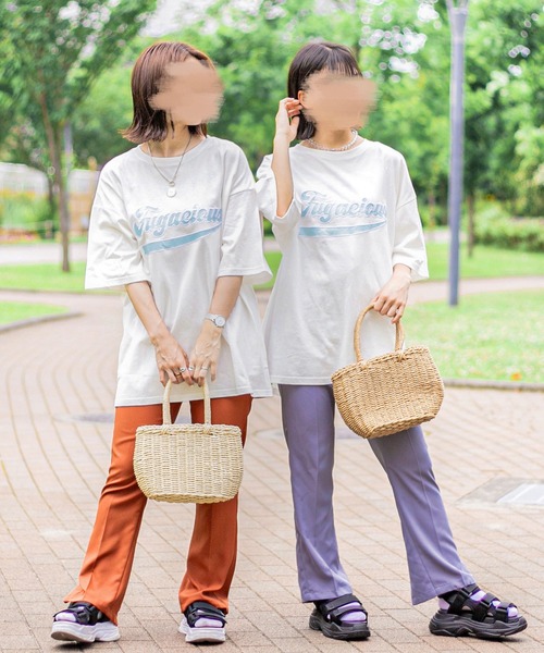 PairPair（ペアペア）の「異素材ロゴTシャツ（ユニセックス）（Tシャツ/カットソー・レディース・グレイッシュブルー/オフホワイト/カーキ/ネイビー・FREE）」の12枚目の写真