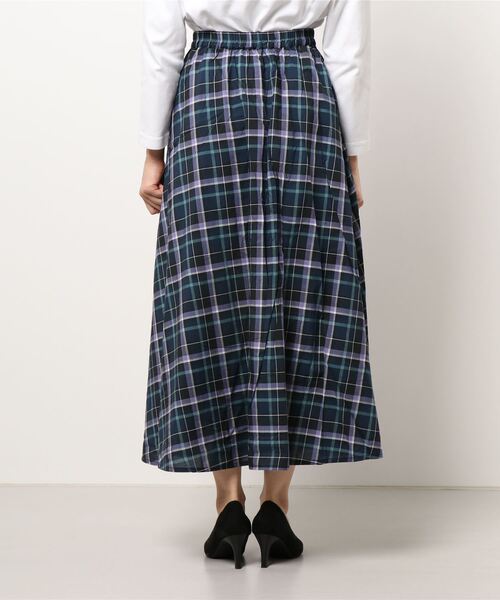 Te chichi(テチチ)の「ローンチェックフレアスカート(スカート・レディース・ネイビー/オフホワイト・フリ-)」の3枚目の写真