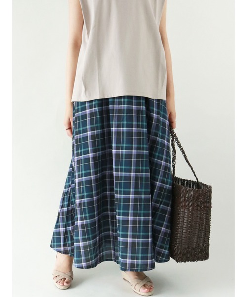 Te chichi(テチチ)の「ローンチェックフレアスカート(スカート・レディース・ネイビー/オフホワイト・フリ-)」の2枚目の写真