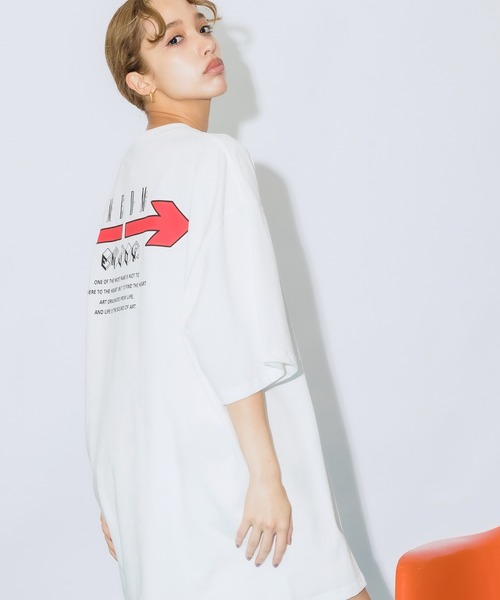 M.E.D.M（エムイーディーエム）の「M.E.D.M/エムイーディーエム MEDM Exit Tee Tシャツ（Tシャツ/カットソー・メンズ・ホワイト/ブラック・M/L/XL）」の18枚目の写真