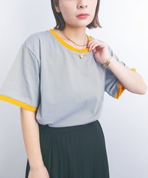 海を見つめる細ボーダーリンガーTシャツ