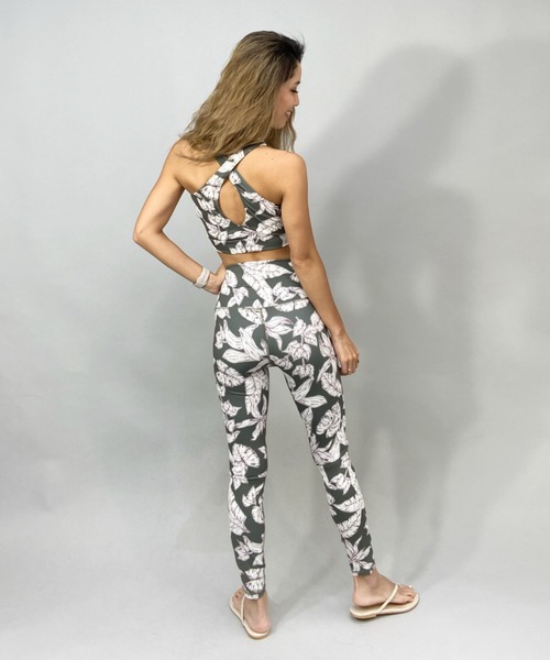 Ungrid（アングリッド）の「【ムラサキスポーツ別注】UNGRID/アングリッド 水陸両用  リーフ柄/くすみカラー/ フィットネスブラトップ/セットアップ対応  61311（水着・レディース・グリーン/ブルー/カーキ・M/L）」の9枚目の写真