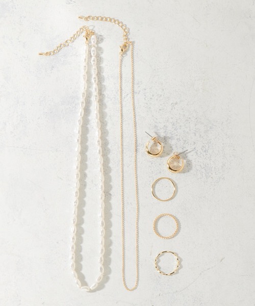 natural couture(ナチュラルクチュール)の「【ZOZO限定】パール×ゴールド6点セット(ネックレス・レディース・その他1/その他2/その他3・FREE)」の17枚目の写真