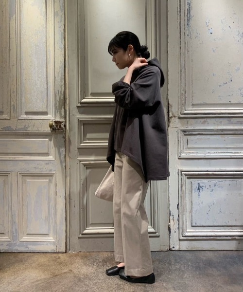 BEARDSLEY（ビアズリー）の「ストレート綿パンツ（その他パンツ・レディース・カーキ/ベージュ・0/1）」の9枚目の写真