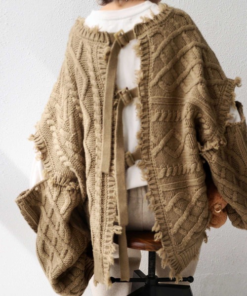 antiqua(アンティカ)の「バックルデザインニット(ニット/セーター・レディース・ブラック/ブルー/カーキ・FREE)」の12枚目の写真