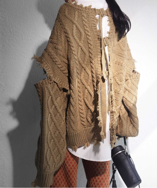 antiqua(アンティカ)の「バックルデザインニット(ニット/セーター・レディース・ブラック/ブルー/カーキ・FREE)」の15枚目の写真