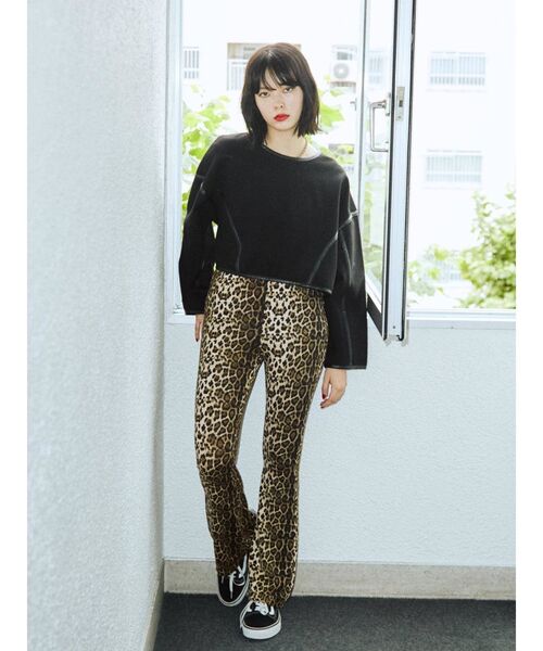 jouetie（ジュエティ）の「パイピングプルオーバー（スウェット・レディース・ブラック/ピンク/ブルー・MEDIUM）」の13枚目の写真