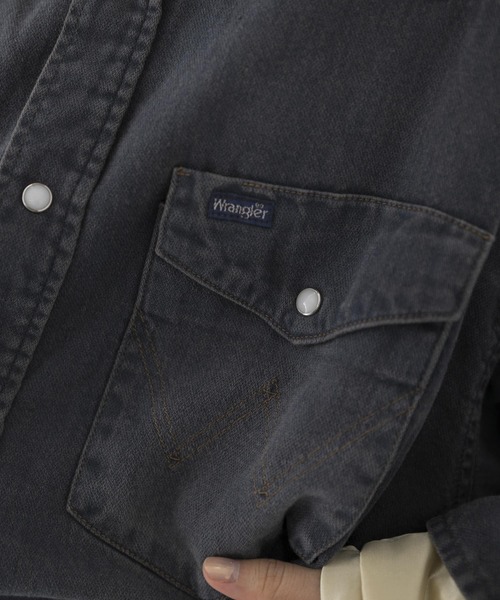 Wrangler(ラングラー)の「【別注】Wrangler×URBAN RESEARCH DENIM SHIRTS(シャツ/ブラウス・レディース・ブラック・FREE)」の2枚目の写真