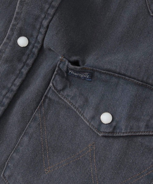 Wrangler(ラングラー)の「【別注】Wrangler×URBAN RESEARCH DENIM SHIRTS(シャツ/ブラウス・レディース・ブラック・FREE)」の17枚目の写真