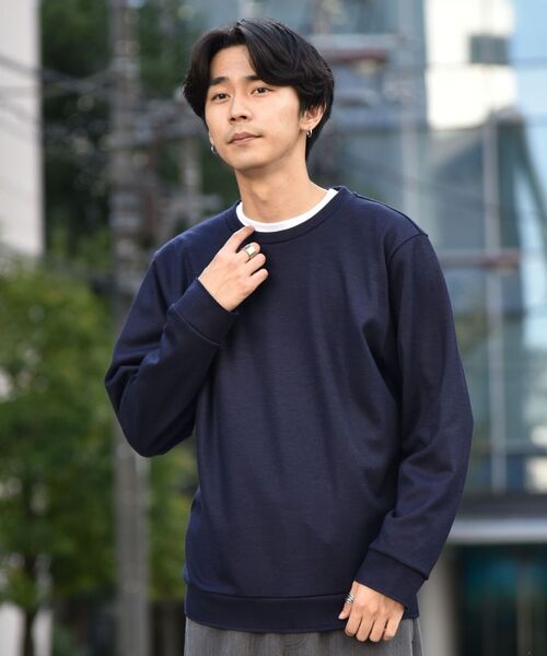 SHIPS（シップス）の「SHIPS: ボイルドウール クルーネック プルオーバー（Tシャツ/カットソー・メンズ・オフホワイト/オリーブ/ネイビー・SMALL/MEDIUM/LARGE/X-LARGE）」の3枚目の写真